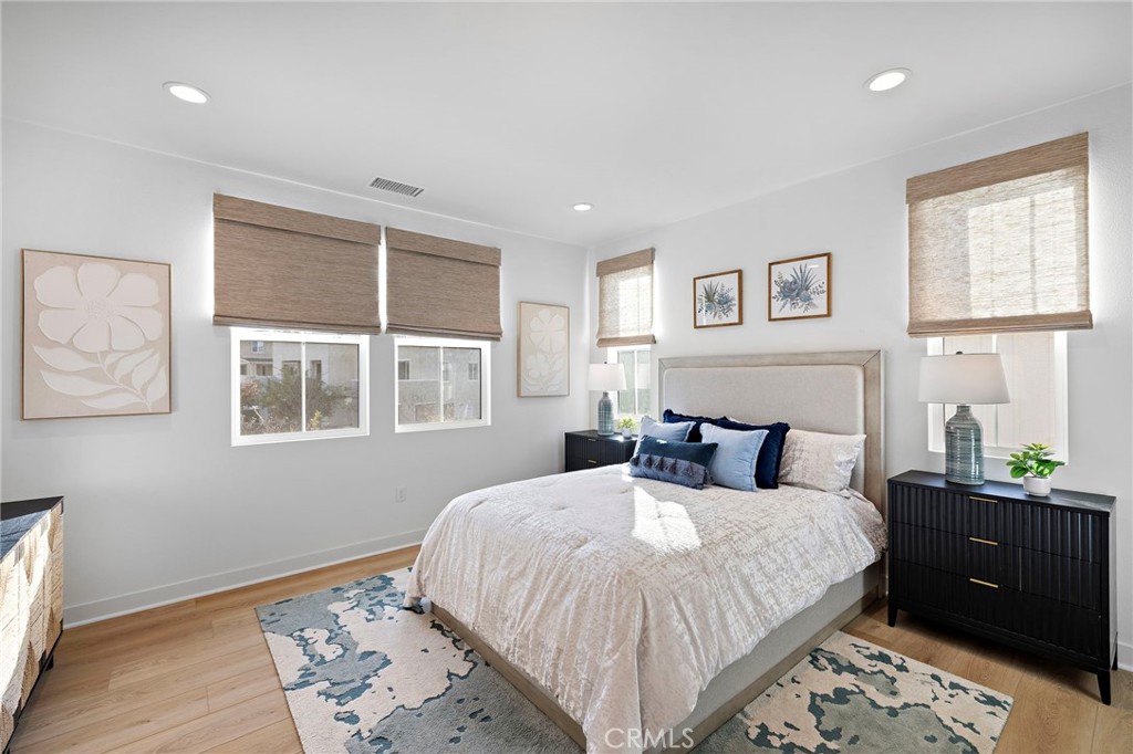 31655 Williams Way Rancho Mission Viejo, CA 92694 - Photo 20 of 35 Primary Bedroom - up
