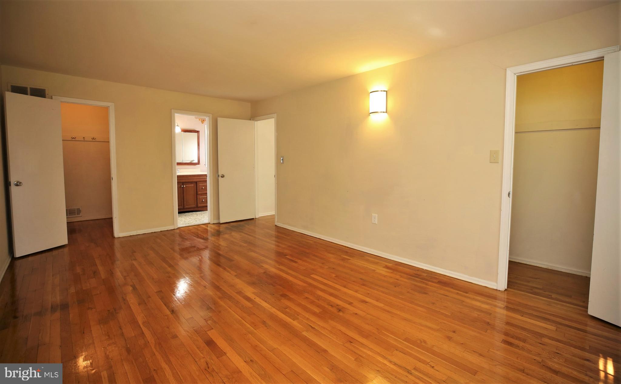 256 Hickory Corner Road Hightstown, NJ 08520 - Photo 22 of 35 Gallery Image 22