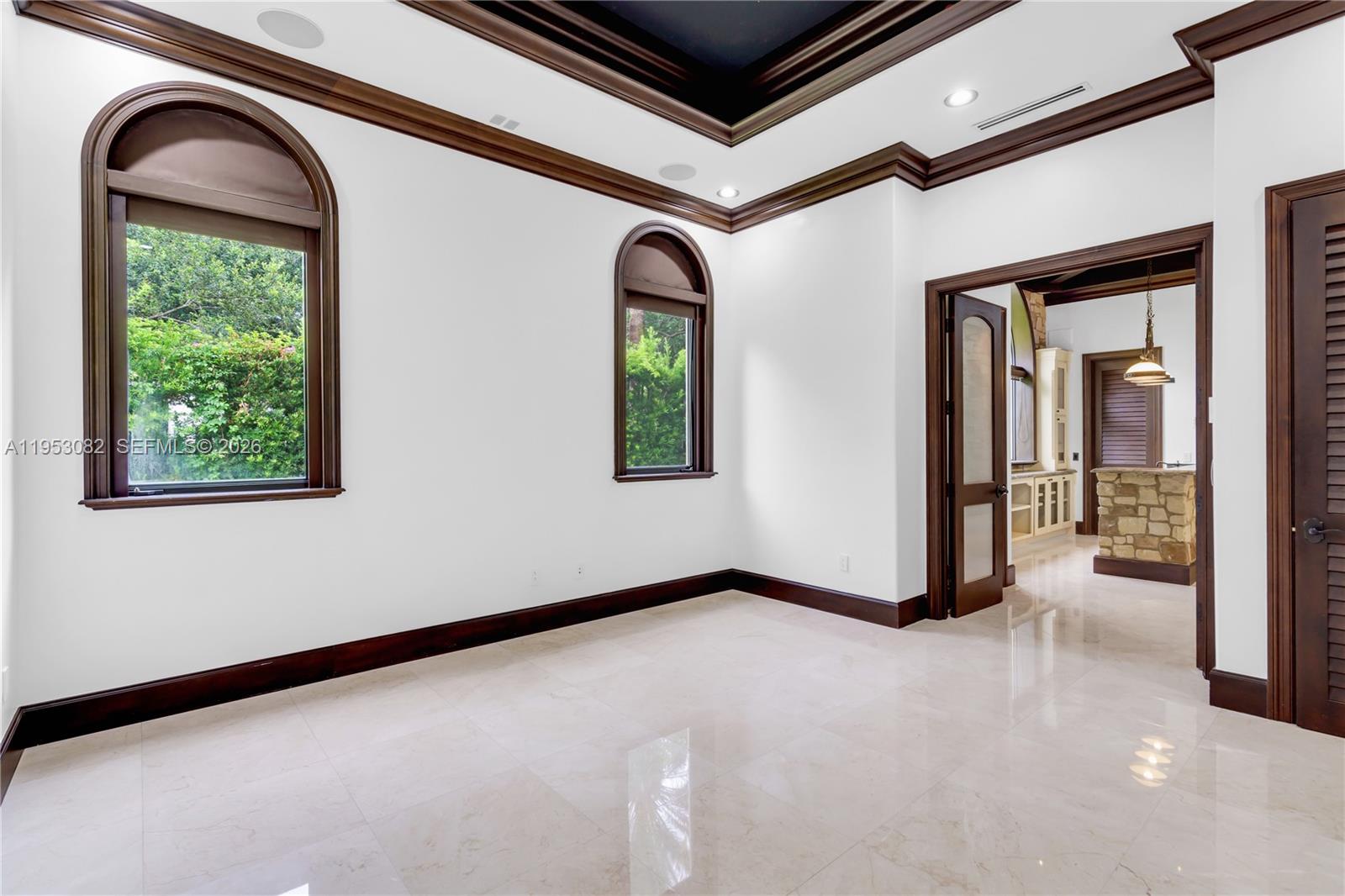 9801 Southwest 60th Court Pinecrest, FL 33156 - Photo 19 of 67