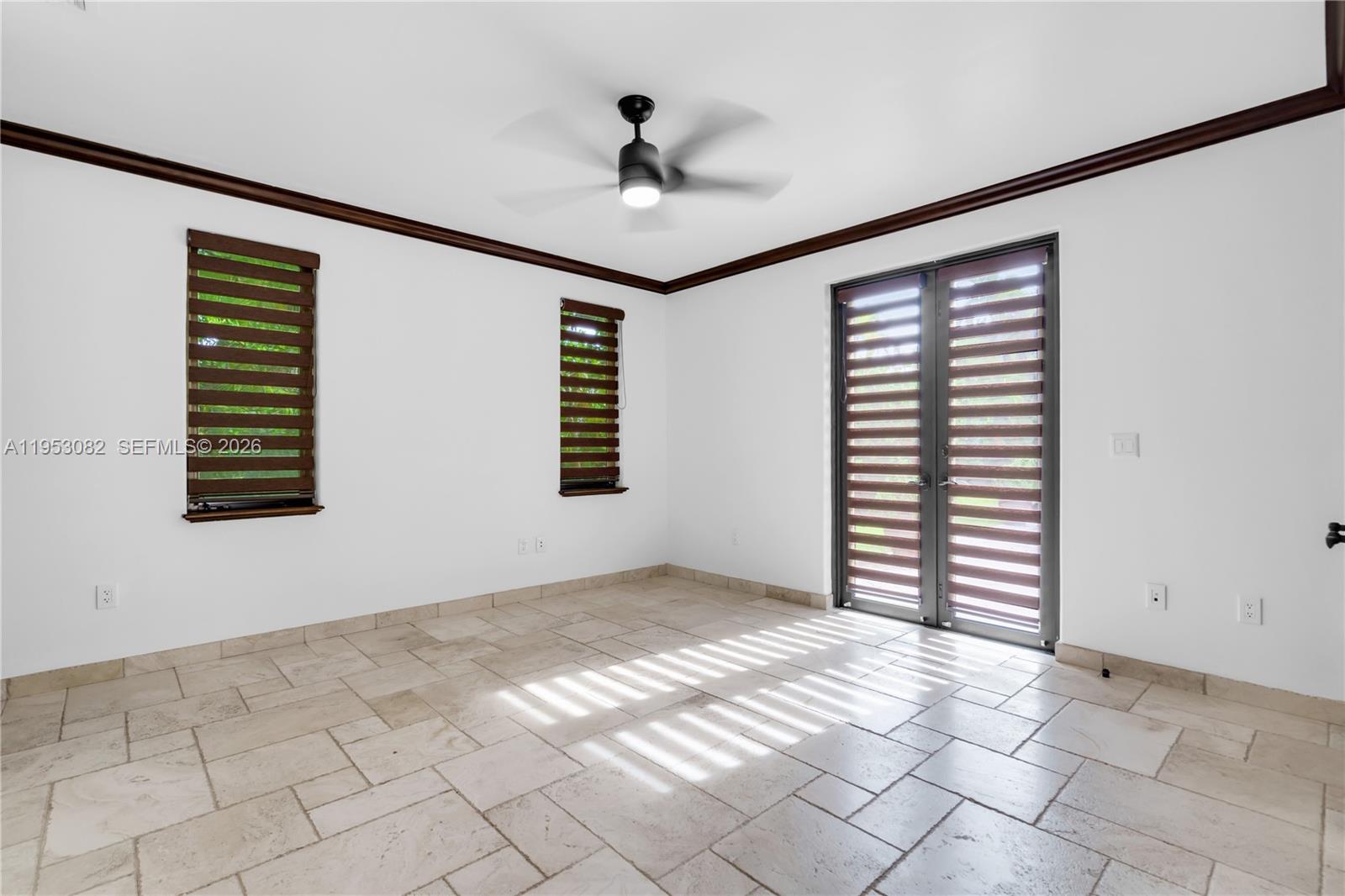 9801 Southwest 60th Court Pinecrest, FL 33156 - Photo 37 of 67 Guest House #2