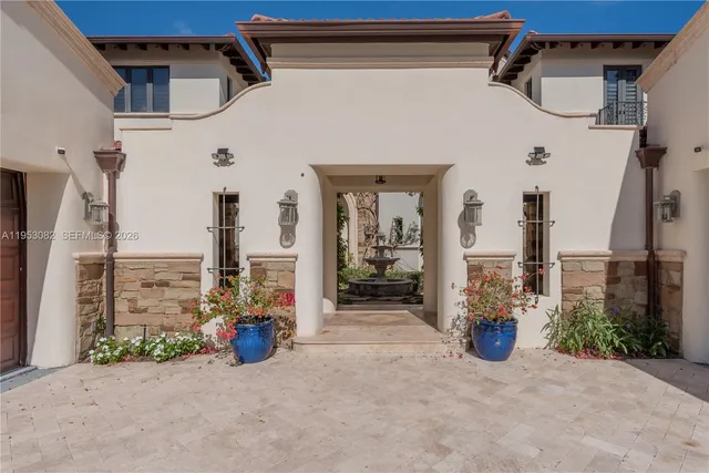 $6,950,000 | 9801 Southwest 60th Court, Pinecrest, FL 33156