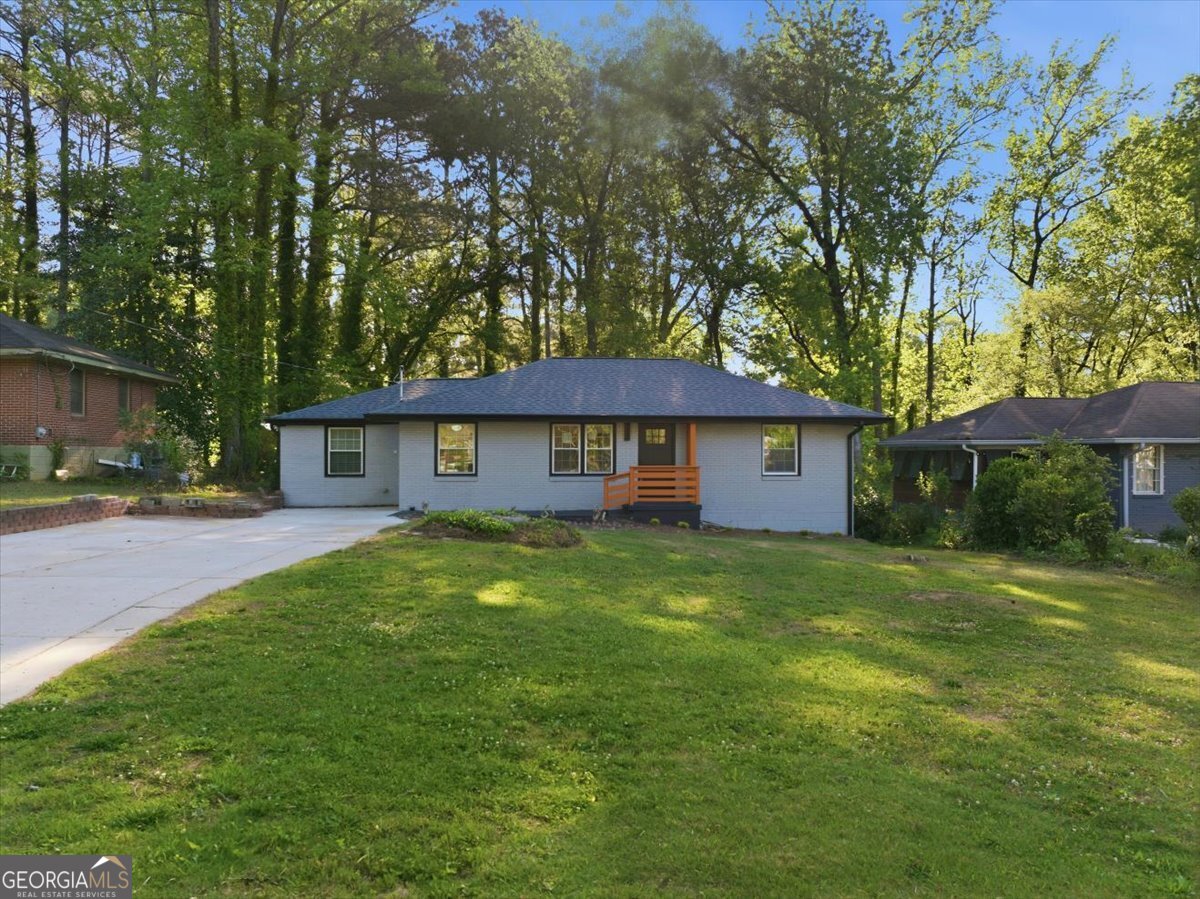 2082 Rosewood Road Decatur, GA 30032 - Photo 3 of 27