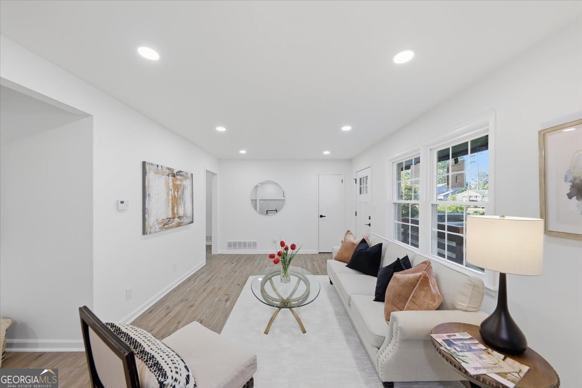 2082 Rosewood Road Decatur, GA 30032 - Photo 6 of 27