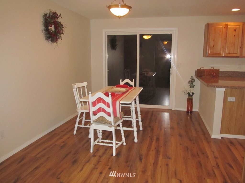 17647 Happy Lane Southwest Rochester, WA 98579 - Photo 8 of 17 Gallery Image 8