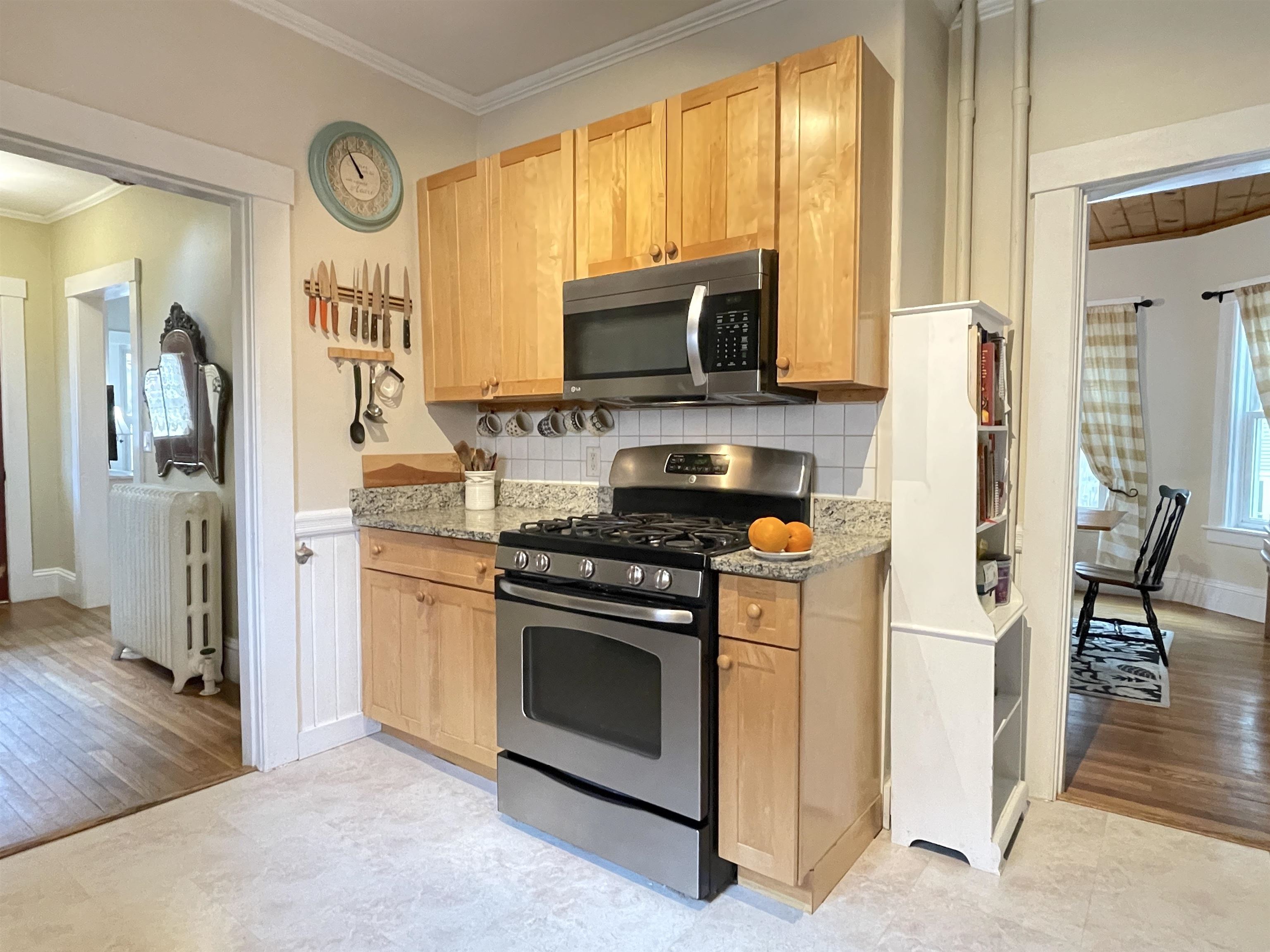 27 Pine Street Peterborough, NH 03458 - Photo 21 of 55