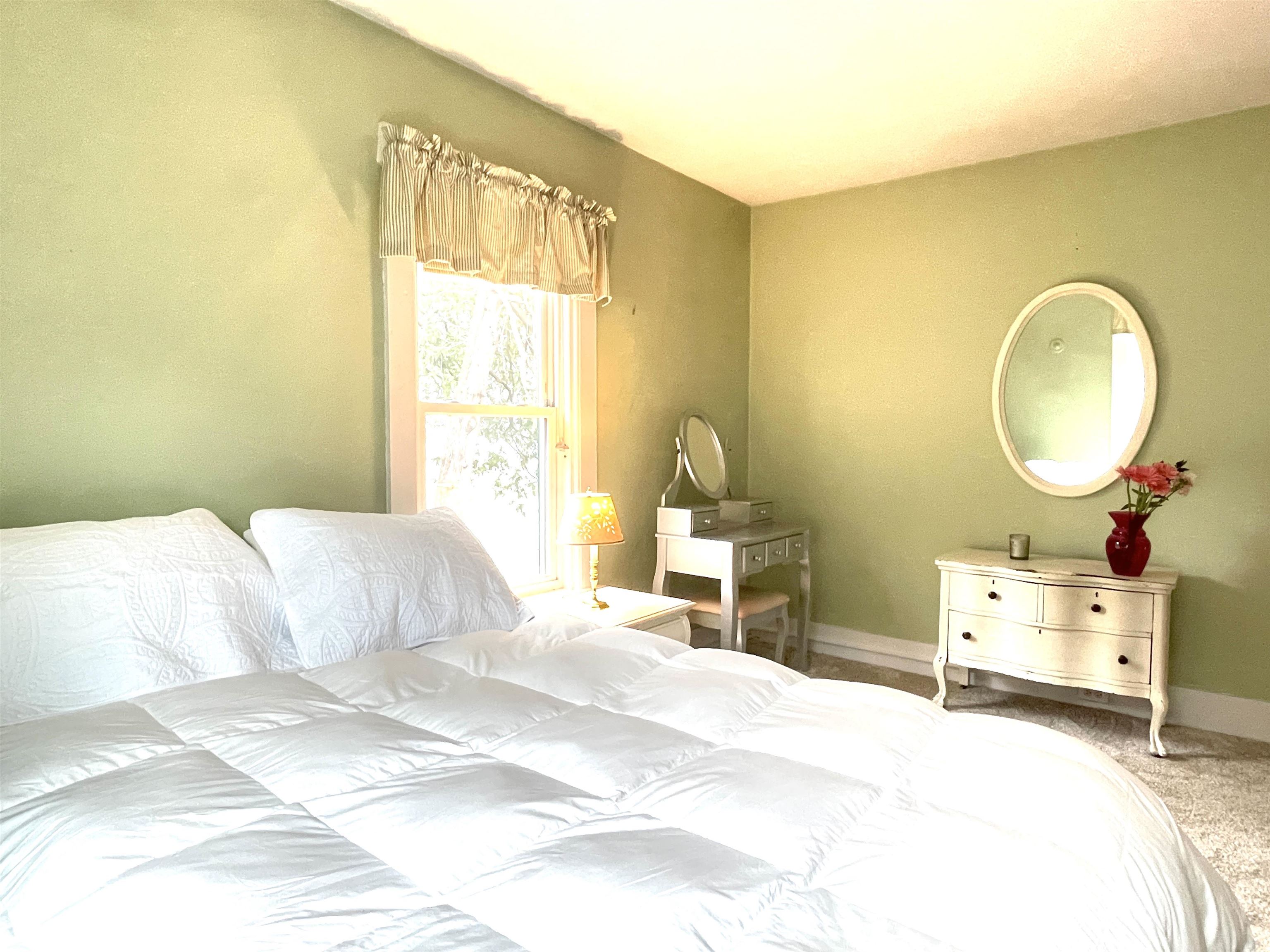 27 Pine Street Peterborough, NH 03458 - Photo 40 of 55