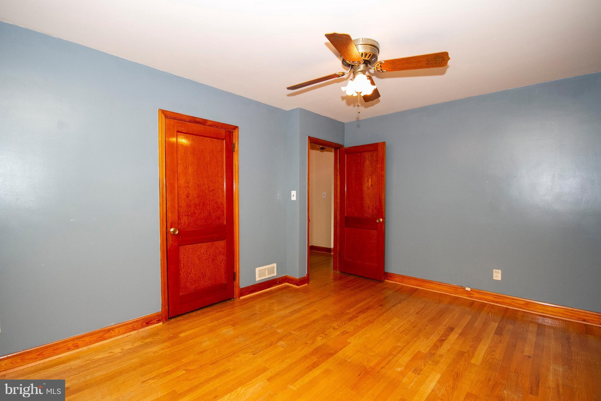 4203 Darleigh Road Baltimore, MD 21236 - Photo 11 of 30 MASTER BEDROOM MEASURES 13' X 10'.