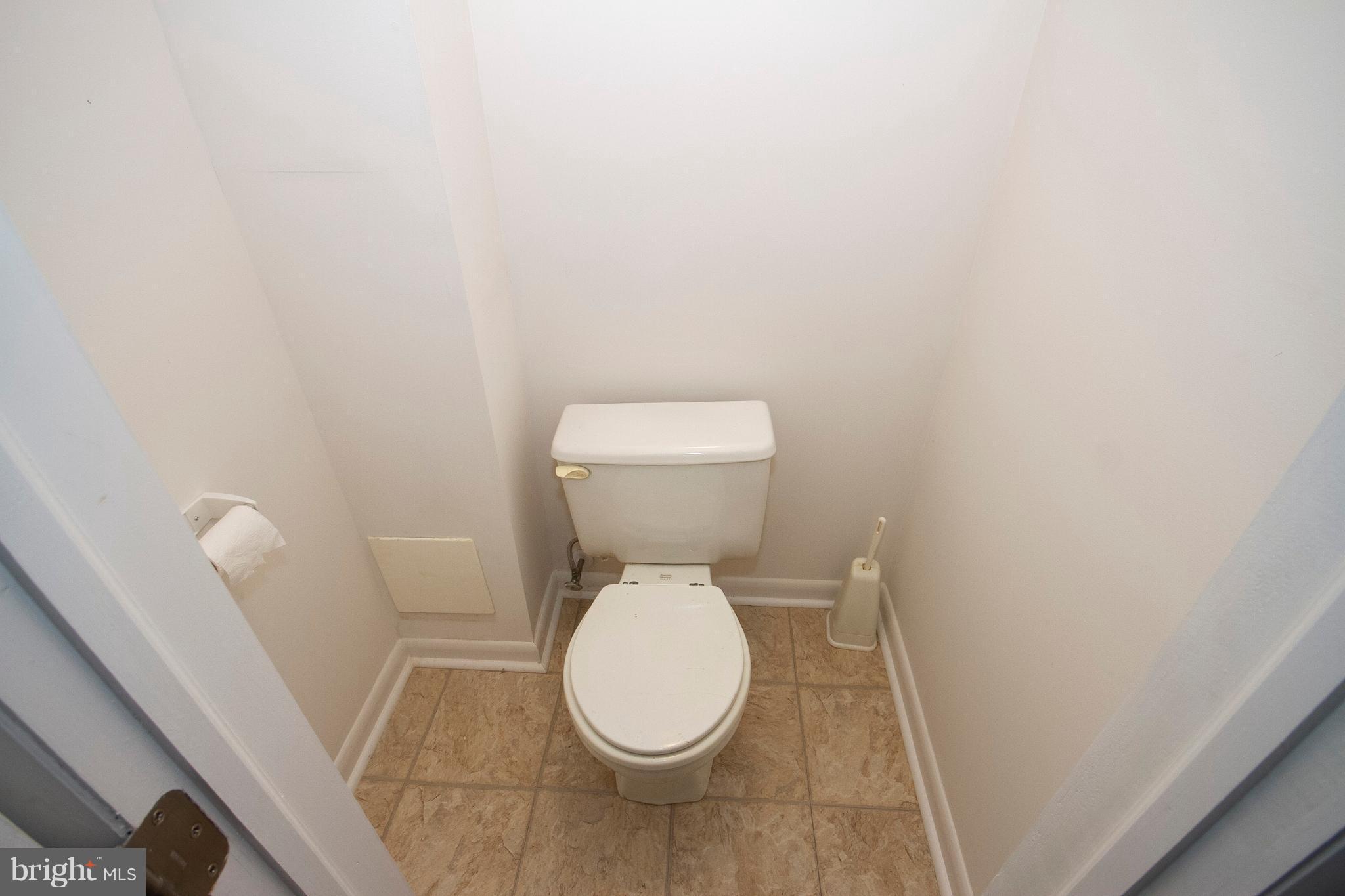 4203 Darleigh Road Baltimore, MD 21236 - Photo 23 of 30 QUARTER BATH ON THE LOWER LEVEL.