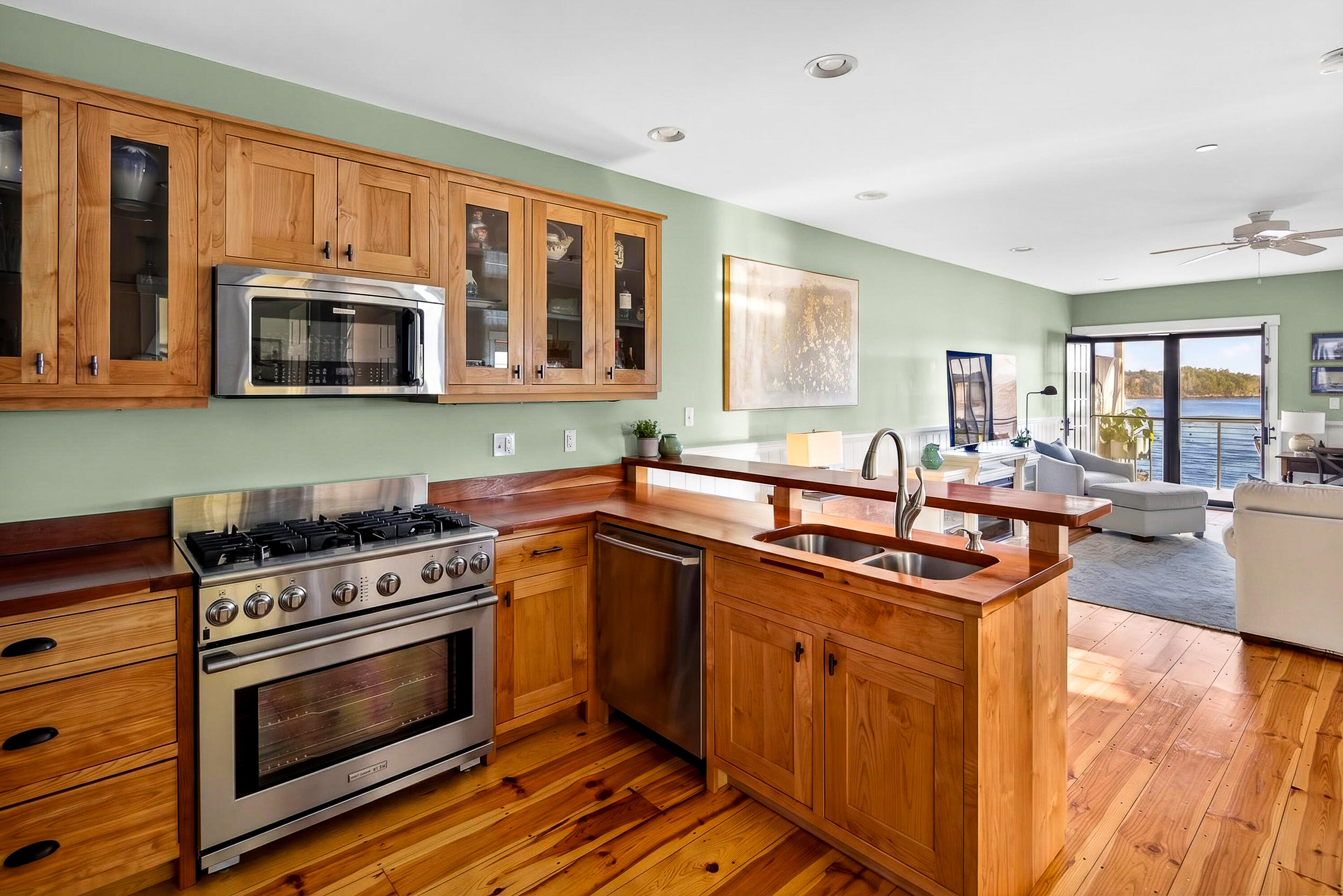 75 Main Street, Unit 4 Newcastle, ME 04553 - Photo 10 of 36 10_75Main_Unit4_S_print