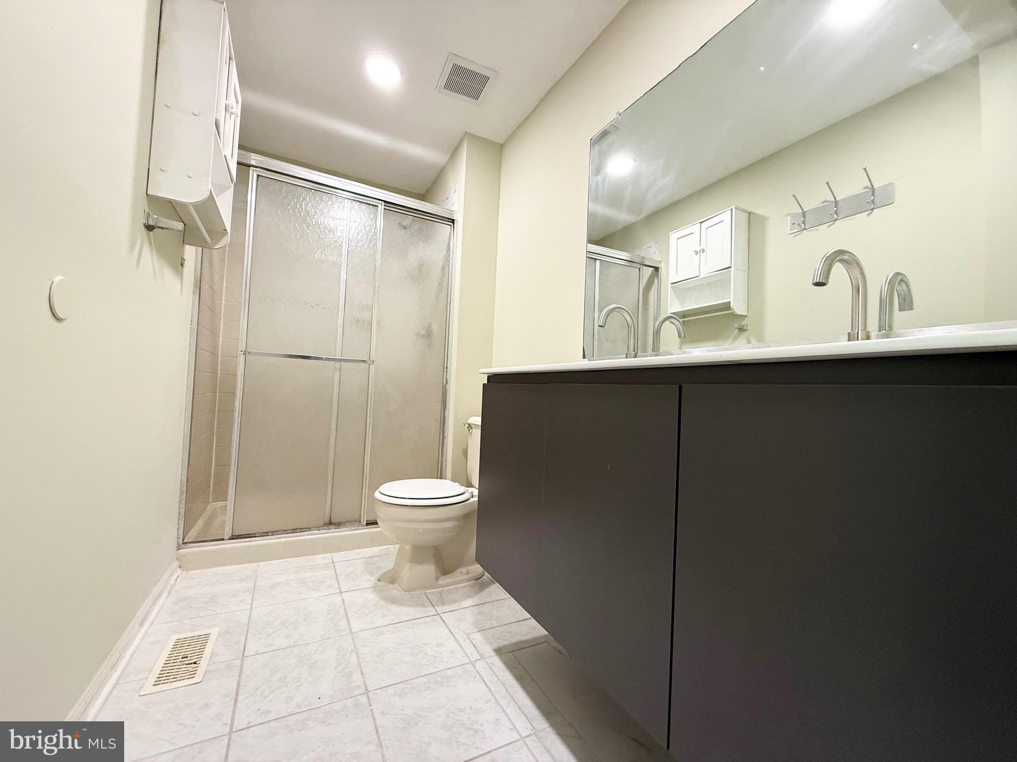 2 Cinnabar Court Gaithersburg, MD 20879 - Photo 25 of 46