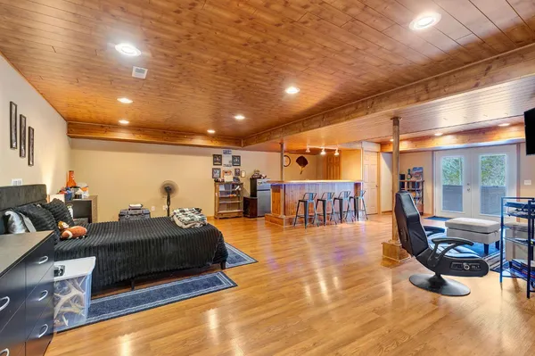 $512,900 | 7877 Upper Dry Fork Road, Madison, IN 47250