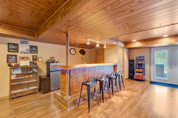 $512,900 | 7877 Upper Dry Fork Road, Madison, IN 47250