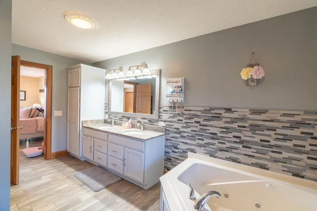 $575,000 | 7877 Upper Dry Fork Road, Madison, IN 47250