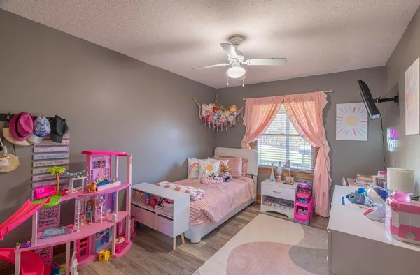 $549,900 | 7877 Upper Dry Fork Road, Madison, IN 47250