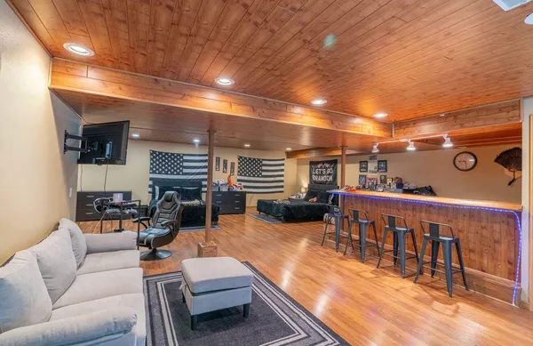 $549,900 | 7877 Upper Dry Fork Road, Madison, IN 47250