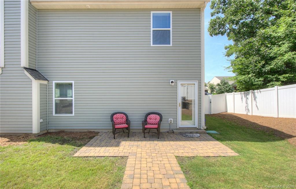 7059 Meyer Road Fort Mill, SC 29715 - Photo 29 of 30 a view of back yard of the house