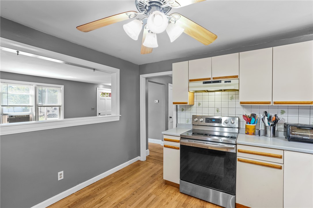 39 Edison Street Warwick, RI 02889 - Photo 11 of 42