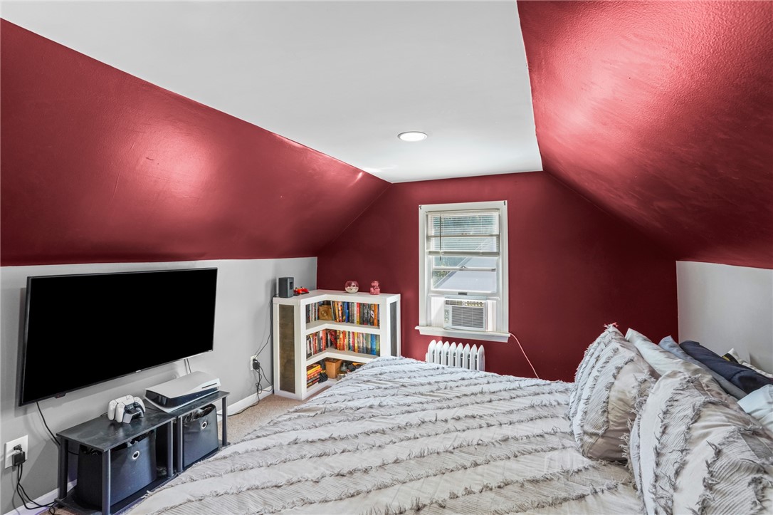 39 Edison Street Warwick, RI 02889 - Photo 23 of 42