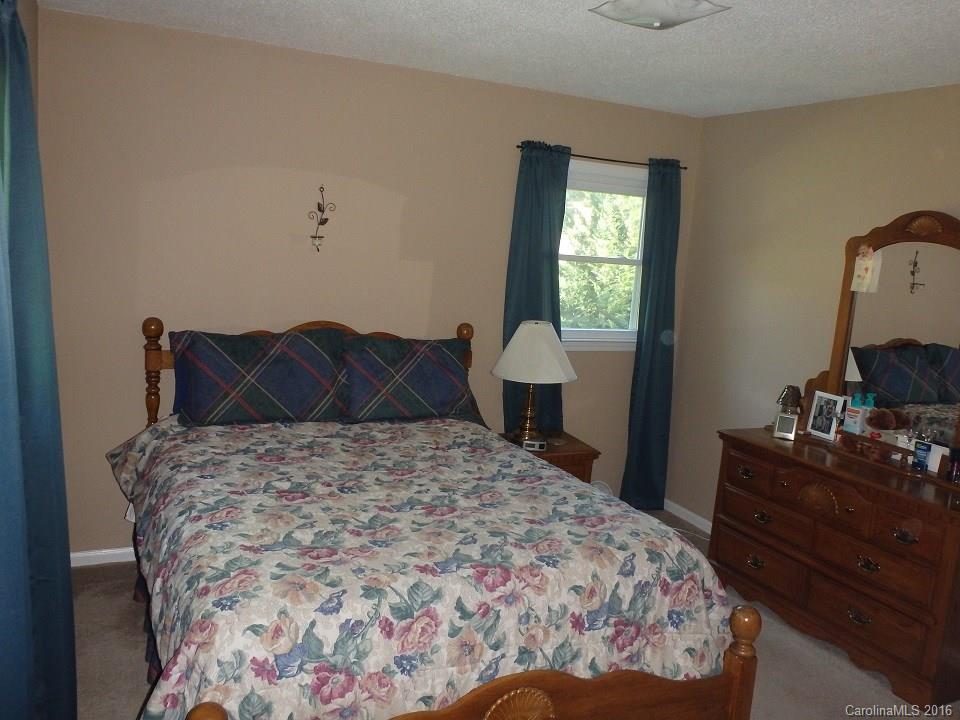 122 Shadowbrook Road Stanley, NC 28164 - Photo 13 of 22 Gallery Image 13