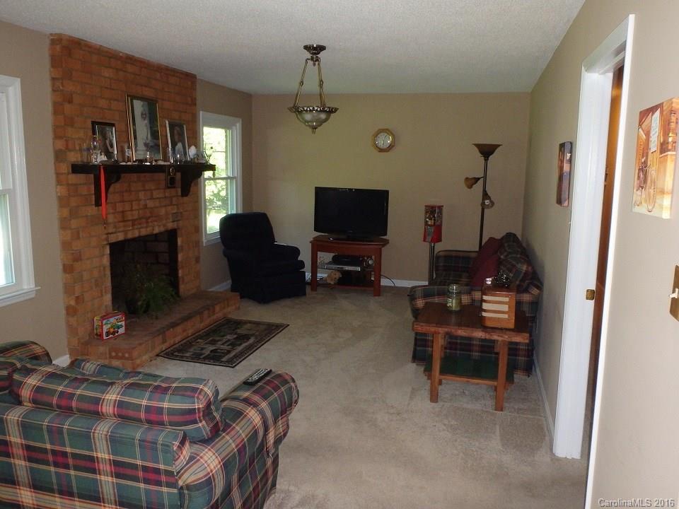 122 Shadowbrook Road Stanley, NC 28164 - Photo 9 of 22 Gallery Image 9