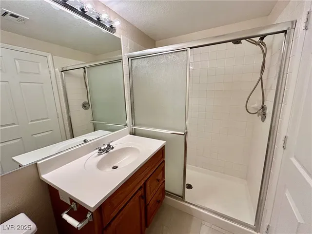 $1,450 | 3320 South Fort Apache Road, Unit 136, Las Vegas, NV 89117