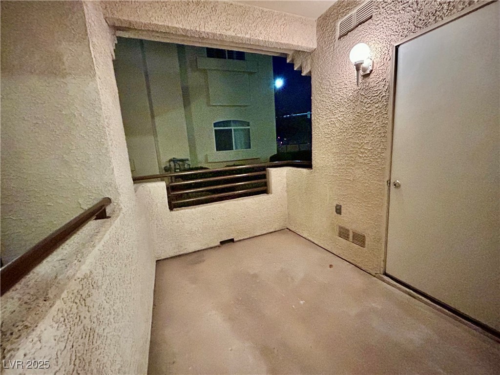 3320 South Fort Apache Road, Unit 136 Las Vegas, NV 89117 - Photo 15 of 19