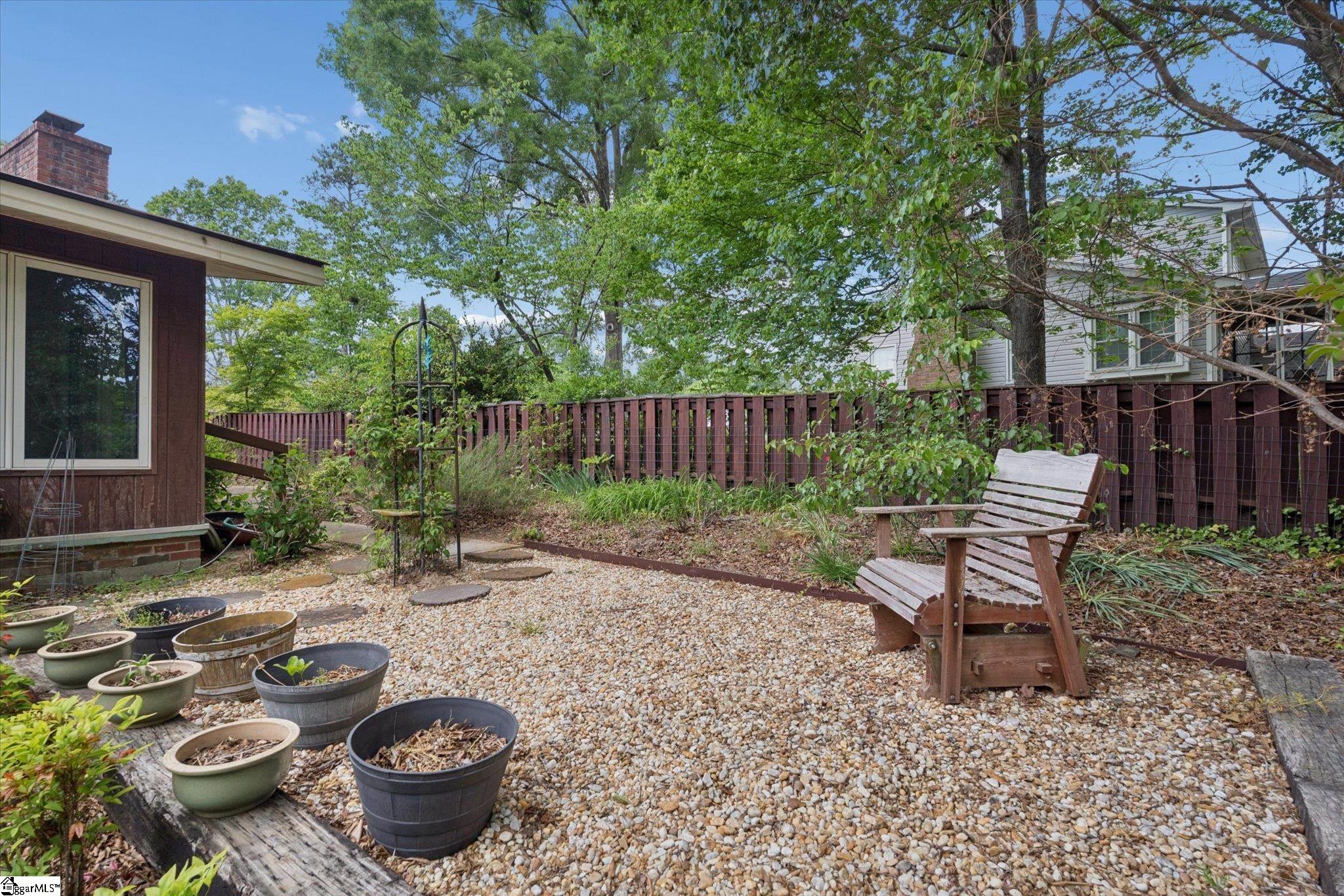 105 Derby Lane Clinton, SC 29325 - Photo 32 of 37
