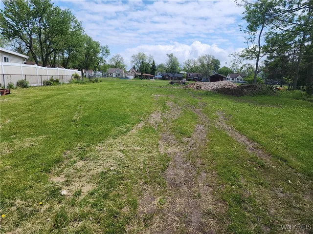 $75,000 | 190 Labelle Avenue, Hamburg, NY 14219