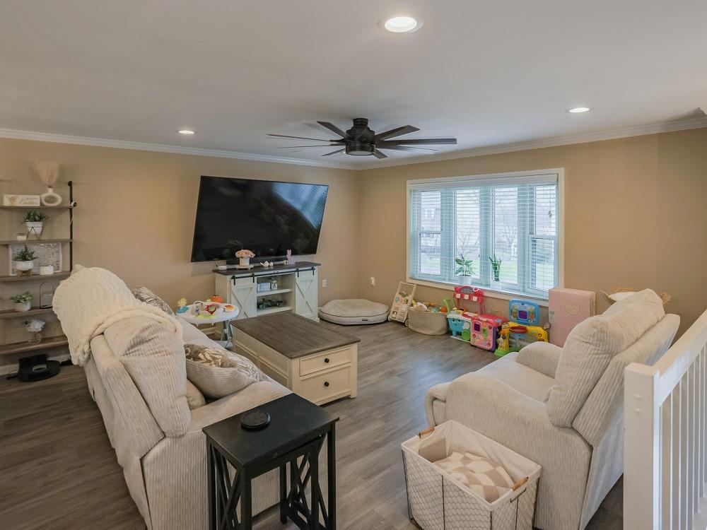 136 Ridgewood Drive Economy, PA 15042 - Photo 5 of 17 a living room with furniture and a flat screen tv