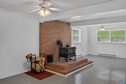 $399,900 | 2092 Sulphur Mine Road, Charlottesville, VA 22911