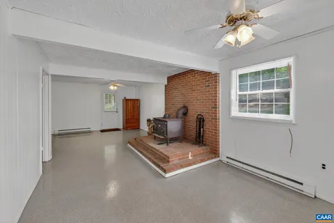 $399,900 | 2092 Sulphur Mine Road, Charlottesville, VA 22911