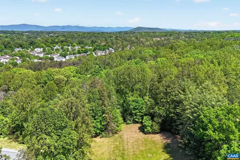 $399,900 | 2092 Sulphur Mine Road, Charlottesville, VA 22911