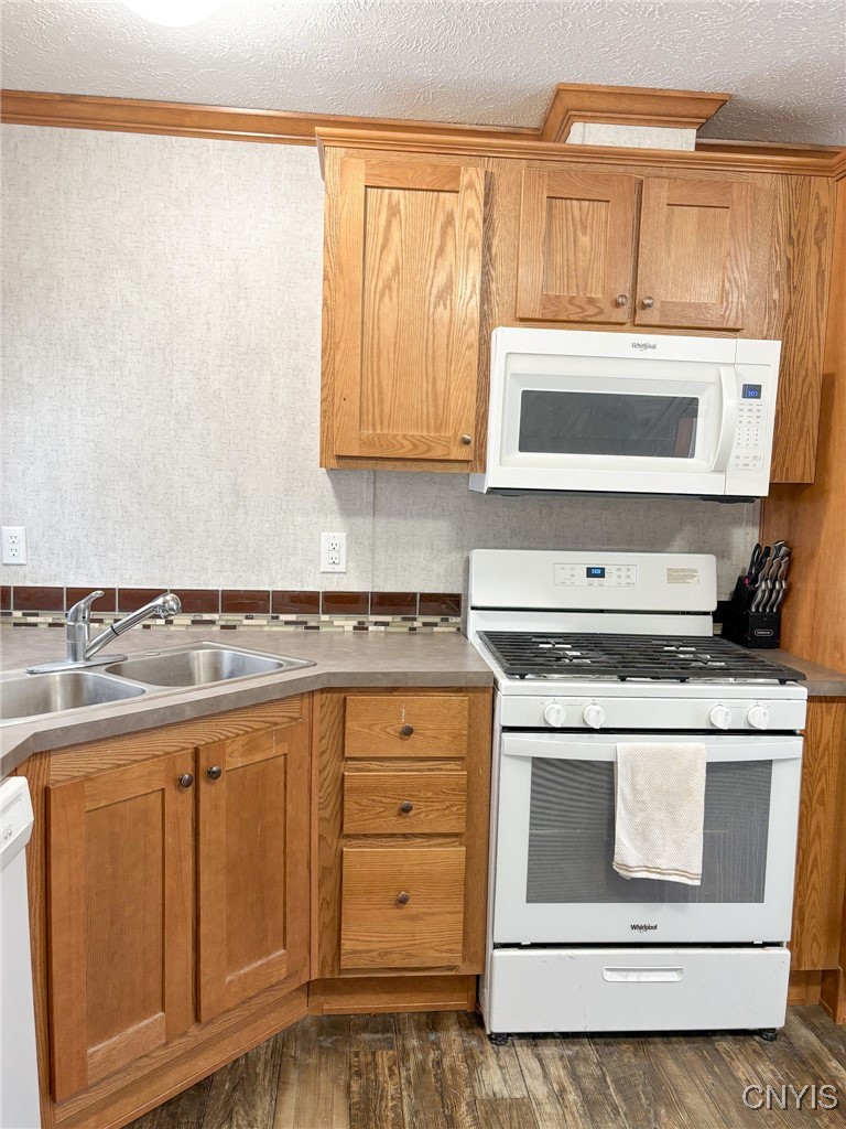 388 County Rte 11 West Monroe, NY 13167 - Photo 21 of 39 kitchen