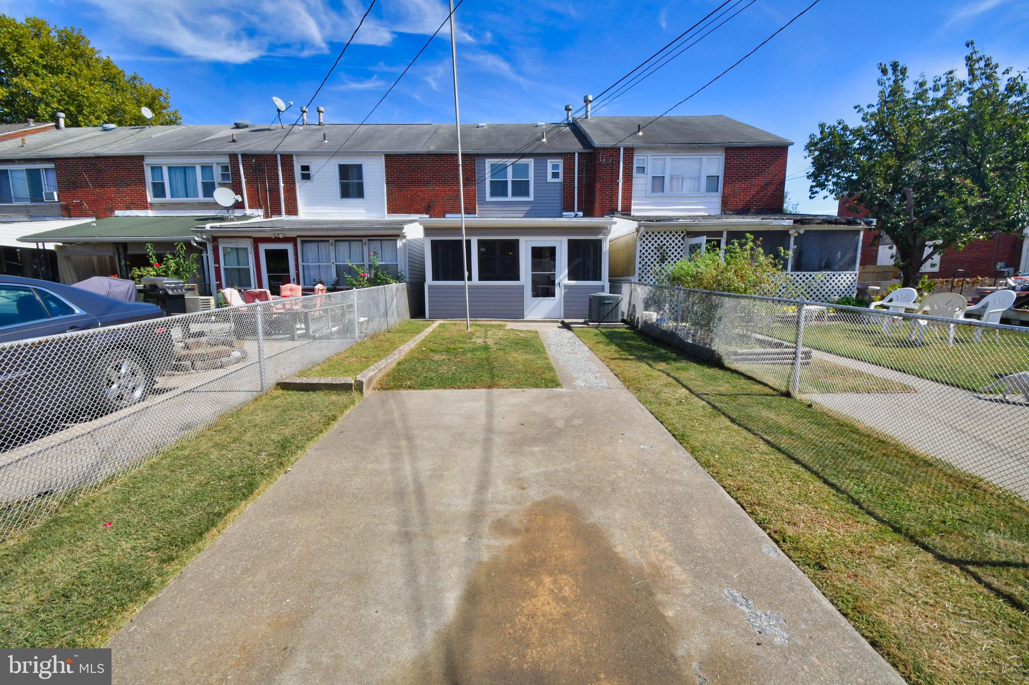 1758 Melbourne Road Baltimore, MD 21222 - Photo 7 of 42