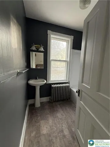 $1,600 | 170 North Whitfield Street, Unit 1, Nazareth, PA 18064