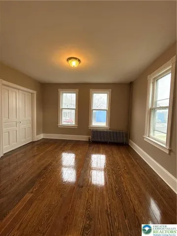 $1,600 | 170 North Whitfield Street, Unit 1, Nazareth, PA 18064