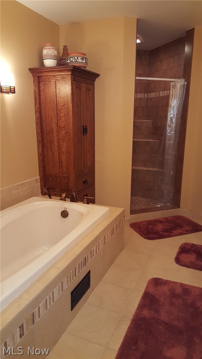 6041 Kungle Road Clinton, OH 44216 - Photo 15 of 33