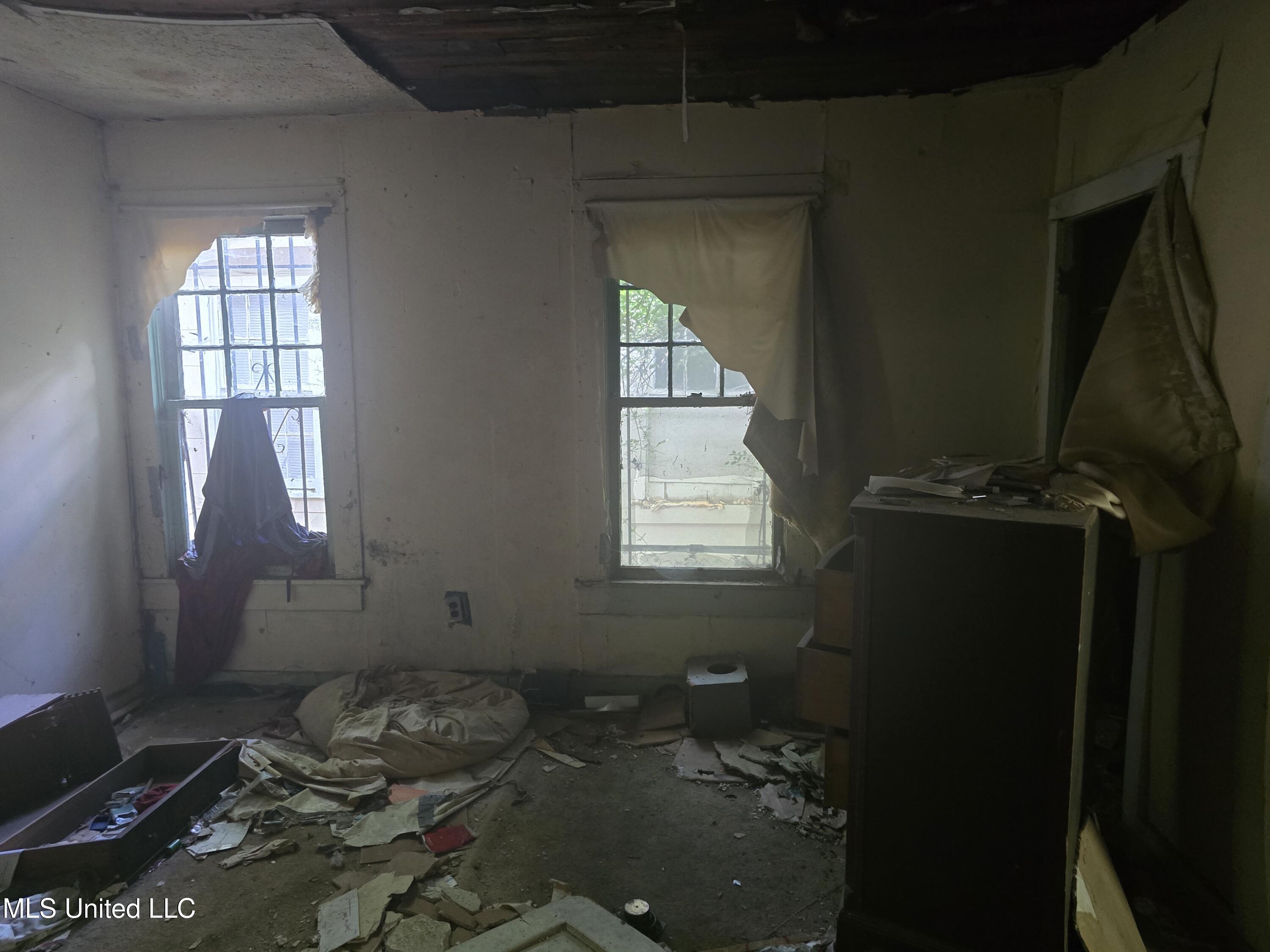 207 Huron Street Jackson, MS 39203 - Photo 11 of 21 11