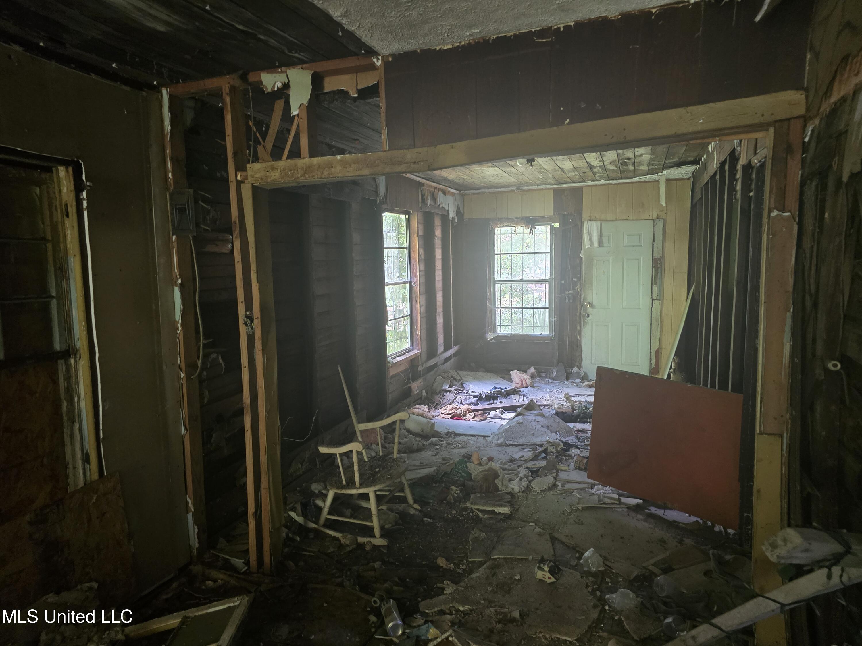 207 Huron Street Jackson, MS 39203 - Photo 12 of 21 12