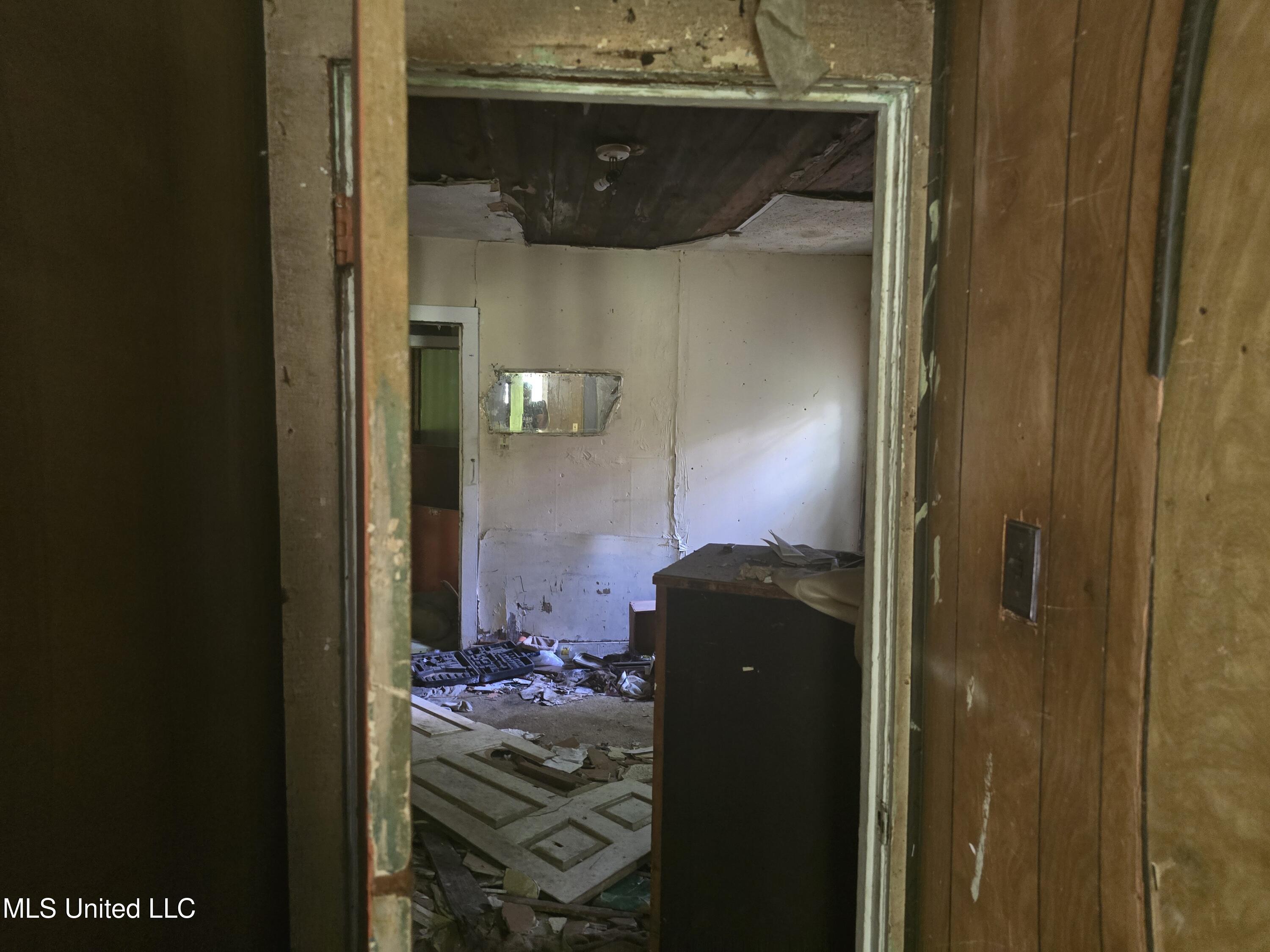 207 Huron Street Jackson, MS 39203 - Photo 6 of 21 6