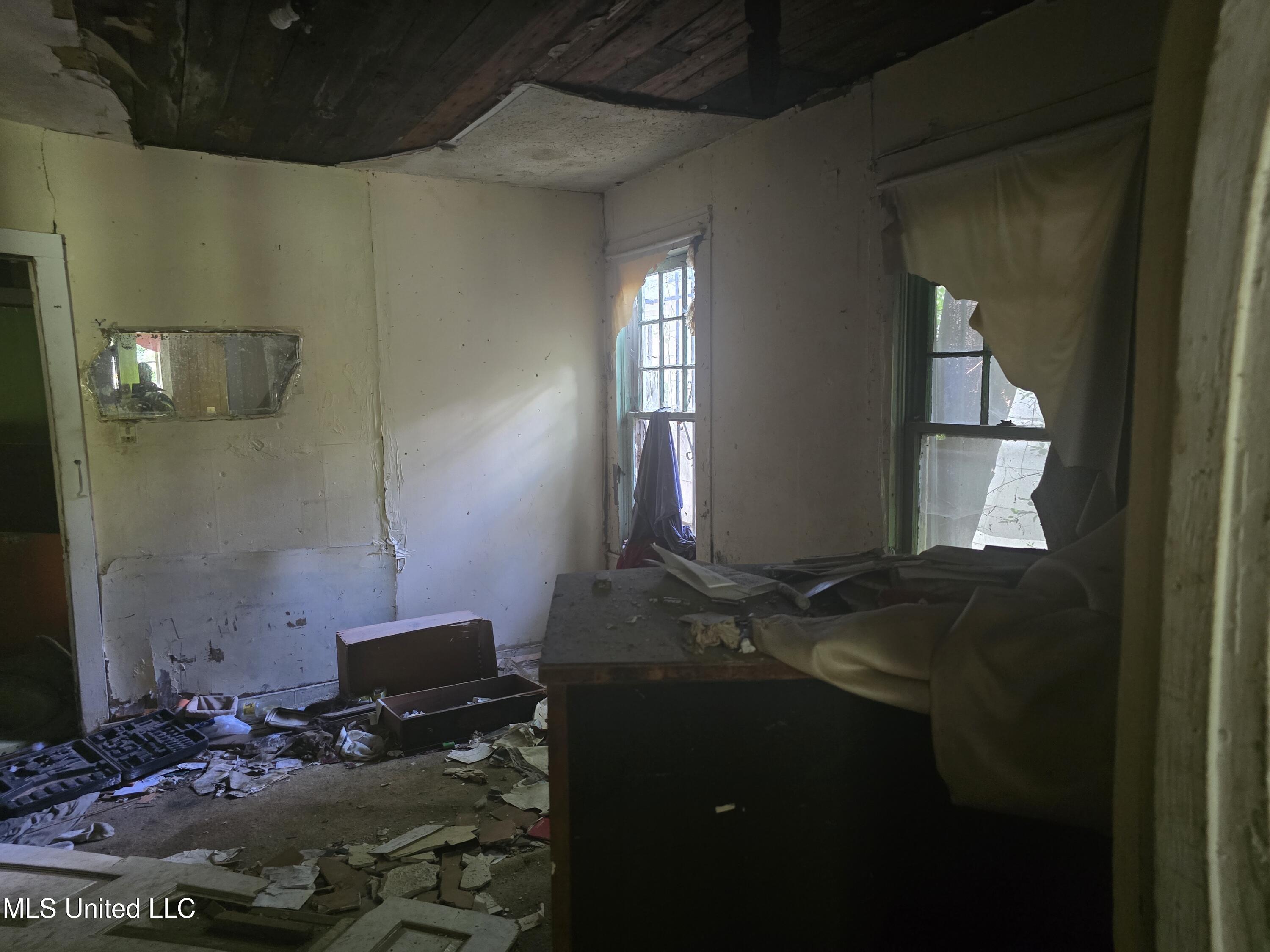 207 Huron Street Jackson, MS 39203 - Photo 9 of 21 9