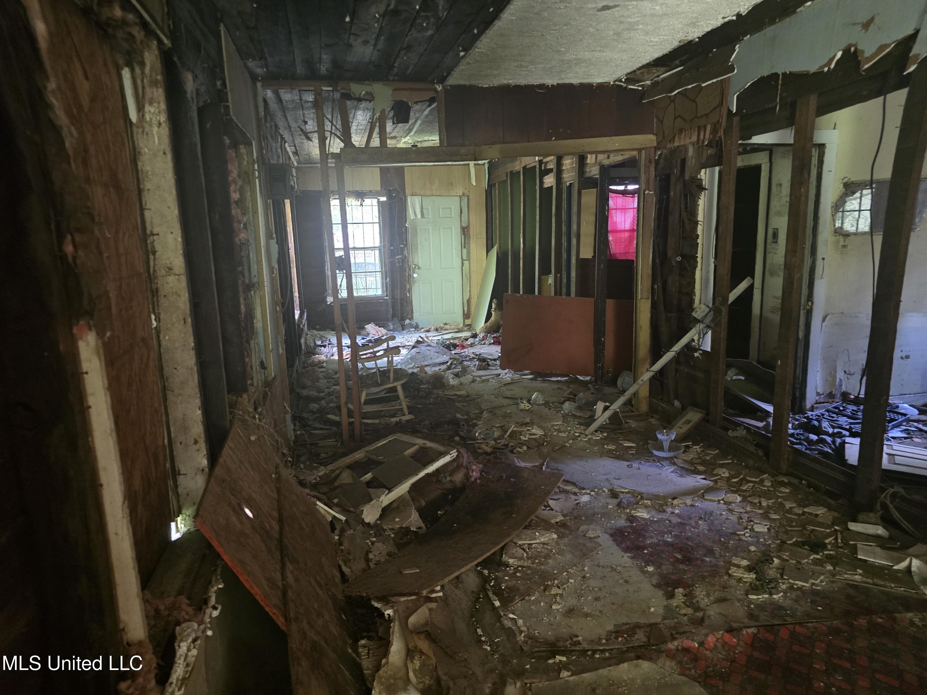 207 Huron Street Jackson, MS 39203 - Photo 10 of 21 10