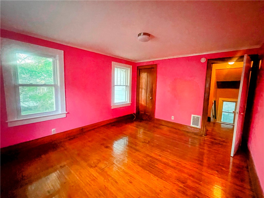 614 Wilkins Street Rochester, NY 14621 - Photo 15 of 22