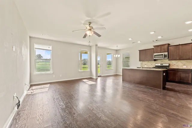 $373,000 | 39405 Legacy Lake Drive, Gonzales, LA 70737