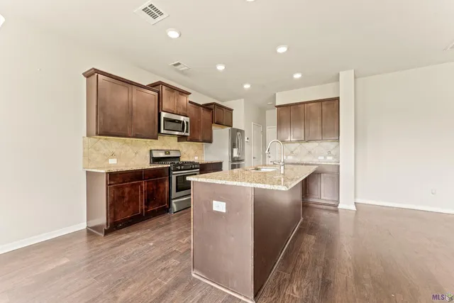 $373,000 | 39405 Legacy Lake Drive, Gonzales, LA 70737