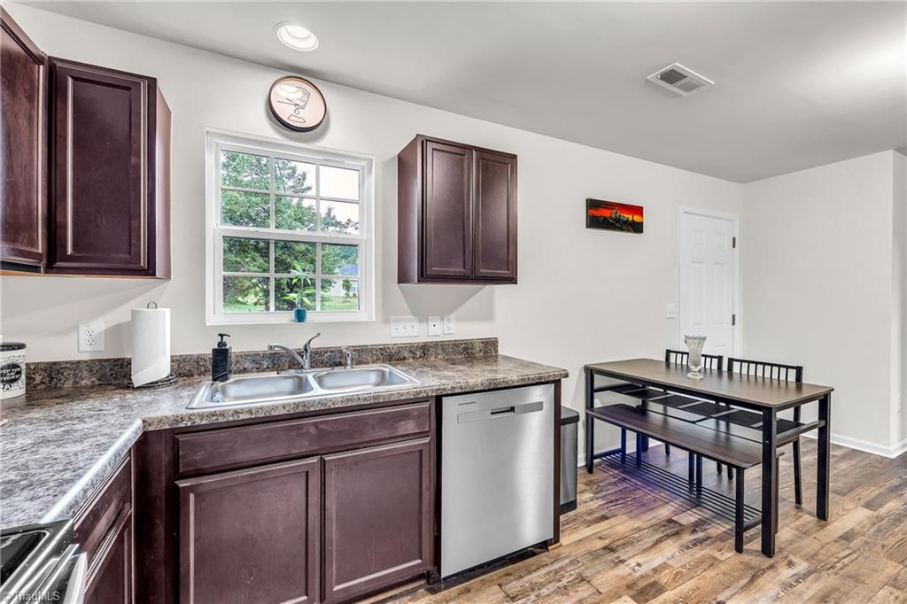 4580 Follansbee Road Winston-Salem, NC 27127 - Photo 10 of 26 Gallery Image 10