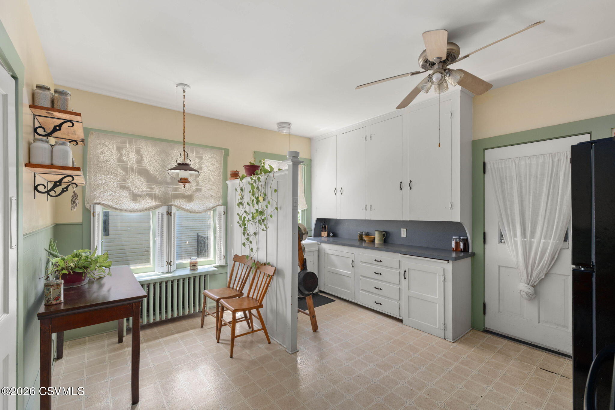 284 Walnut Street Mifflinburg, PA 17844 - Photo 17 of 28