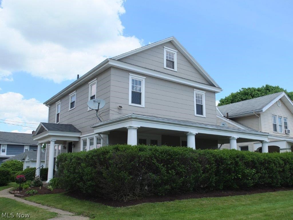 2437 11th Street Northwest Canton, OH 44708 - Photo 1 of 18 Fantastic duplex with two 1 bedroom units in great condition!