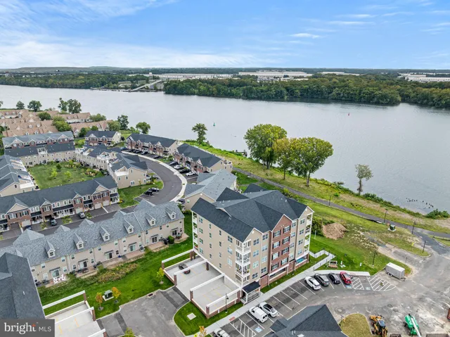 $399,900 | 16442 River View Circle, Bristol, PA 19007