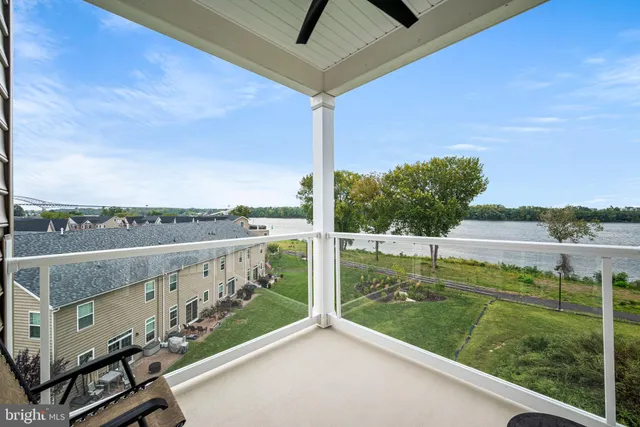 $399,900 | 16442 River View Circle, Bristol, PA 19007